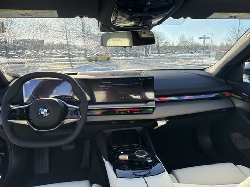 New 2026 BMW 530i xDrive AWD/4WD image 21