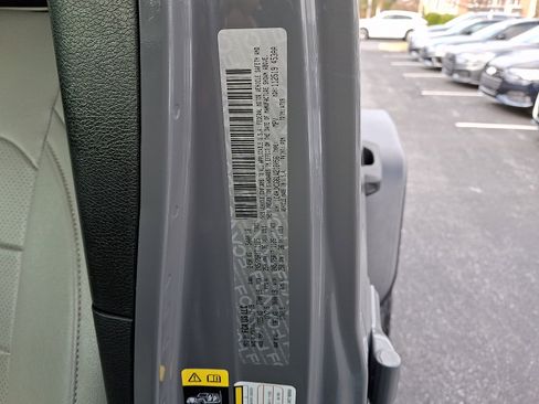 Used 2020 Jeep Wrangler Unlimited Sport S image 27