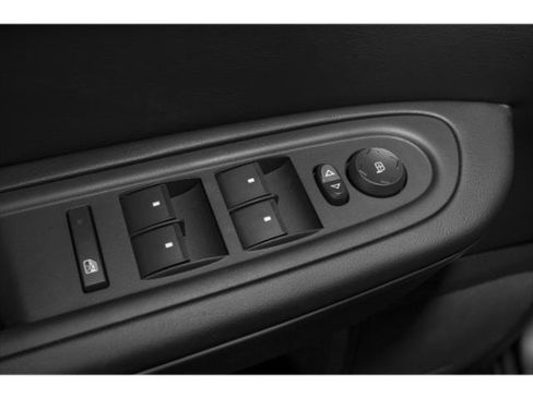 Used 2015 Chevrolet Traverse LT FWD image 22
