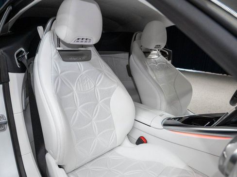 New 2026 Mercedes-Benz Maybach SL 680 image 13
