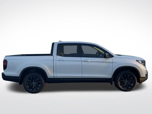New 2026 Honda Ridgeline Sport image 7