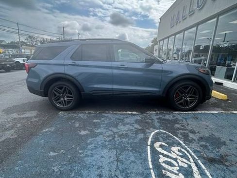 Used 2026 Ford Explorer ST w/ Sun And Sound Package AWD/4WD image 4
