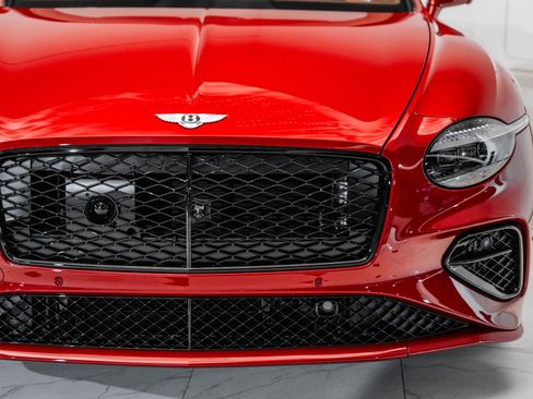 Used 2025 Bentley Continental GT Speed image 13