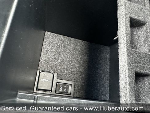 Used 2011 Toyota Avalon FWD image 35