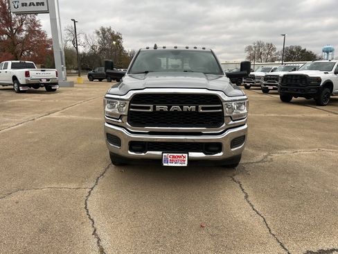 Used 2022 RAM 3500 Tradesman image 6