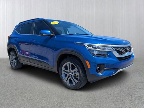 Used 2021 Kia Seltos S FWD image 1