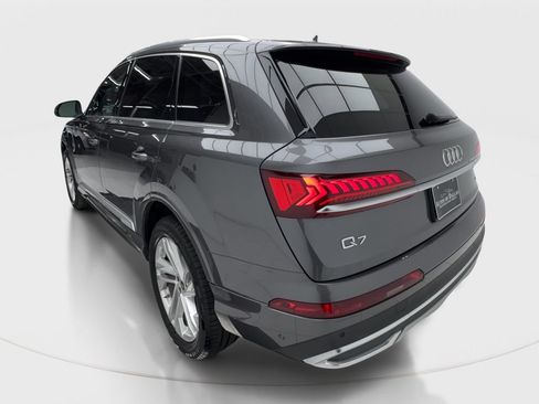Used 2023 Audi Q7 2.0T Premium w/ Convenience Package AWD/4WD image 10