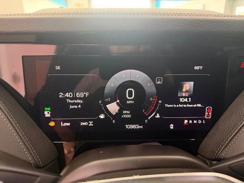 Used 2025 GMC Yukon Denali AWD/4WD image 20