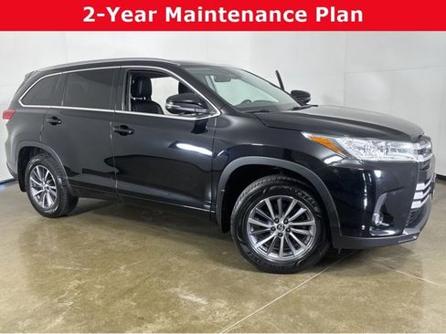 Used 2018 Toyota Highlander XLE image 1