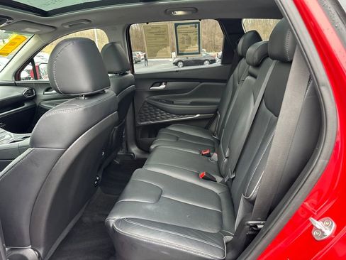 Used 2022 Hyundai Santa Fe Limited image 16