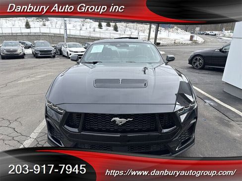 Used 2024 Ford Mustang GT Premium image 2