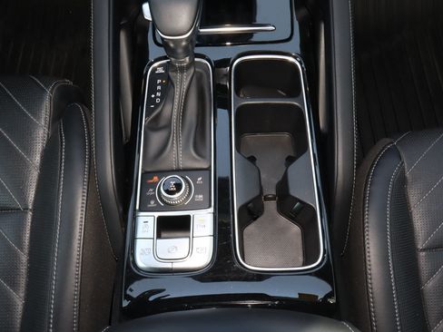 Used 2024 Kia Telluride SX Prestige X-Line AWD/4WD image 23