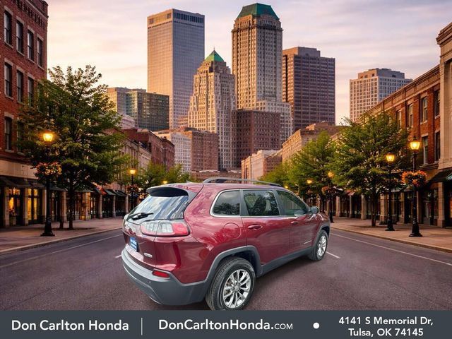 Used 2022 Jeep Cherokee Latitude Lux AWD/4WD image 4