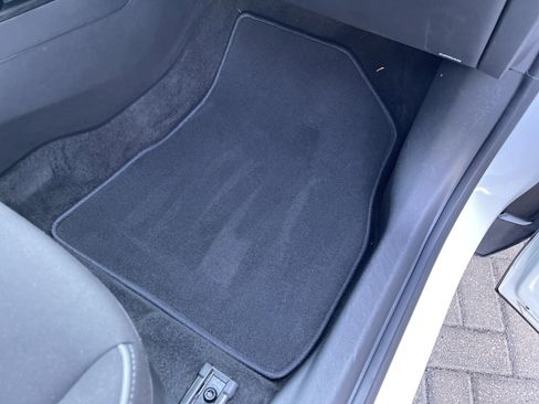 Used 2025 Chevrolet TrailBlazer LT image 35