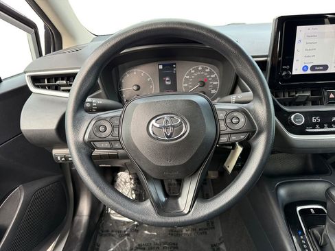 Used 2023 Toyota Corolla LE FWD image 8