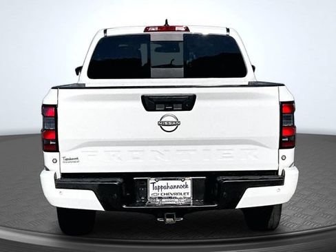 Used 2023 Nissan Frontier SV w/ SV Convenience Package AWD/4WD image 5