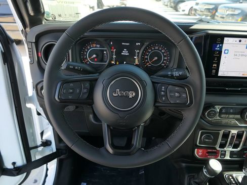 New 2026 Jeep Gladiator Rubicon w/ Safety Group AWD/4WD image 14