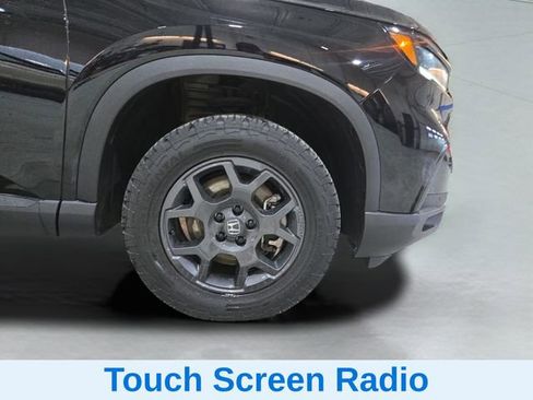 Certified 2023 Honda Pilot TrailSport image 13