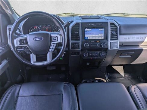 Used 2019 Ford F350 Lariat w/ Camper Package image 15