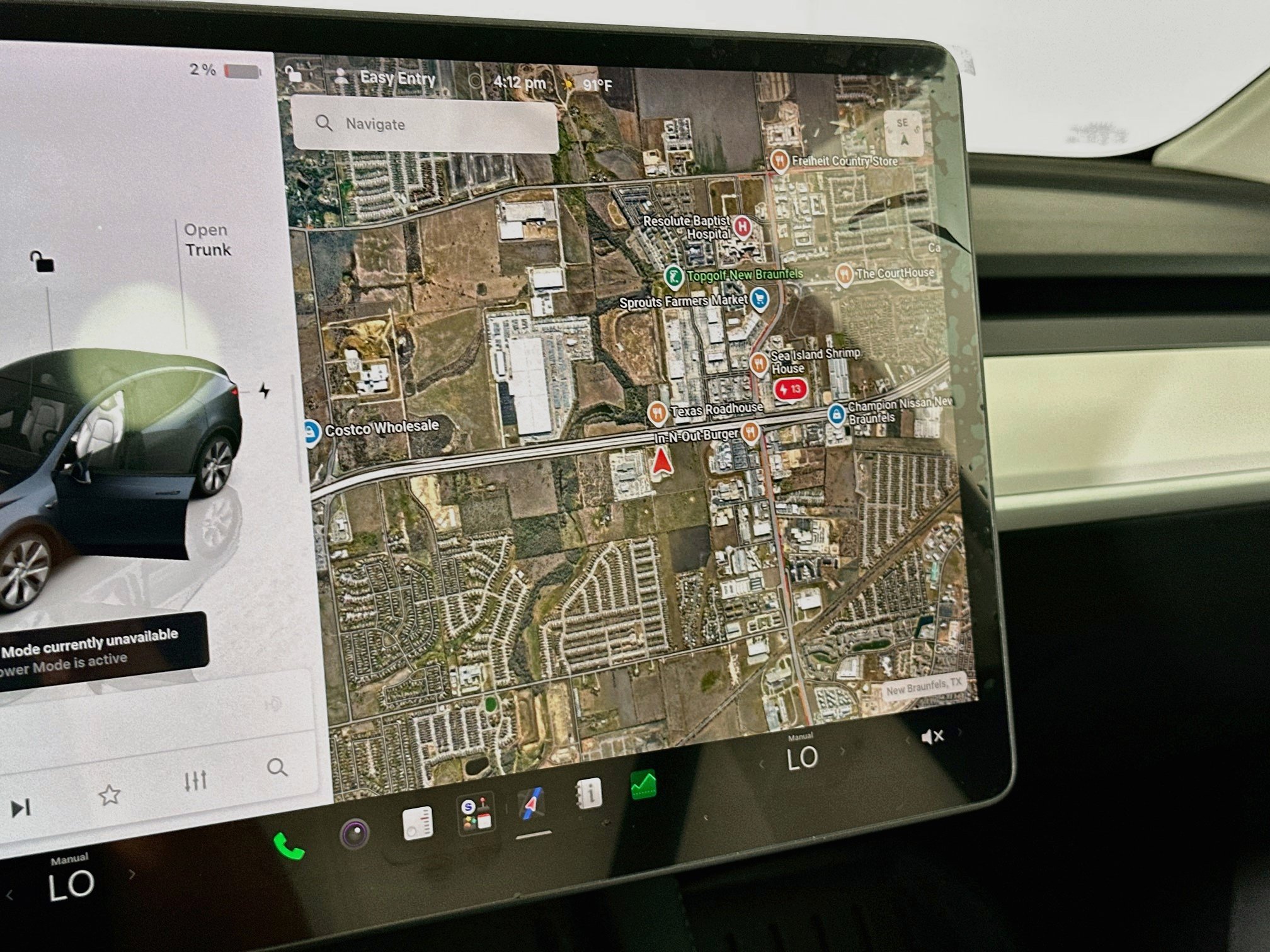 Used 2024 Tesla Model Y Long Range AWD/4WD image 19