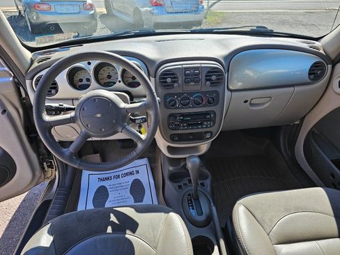 Used 2002 Chrysler PT Cruiser Limited image 11
