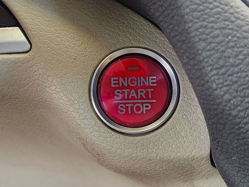 Used 2015 Acura TLX V6 image 21