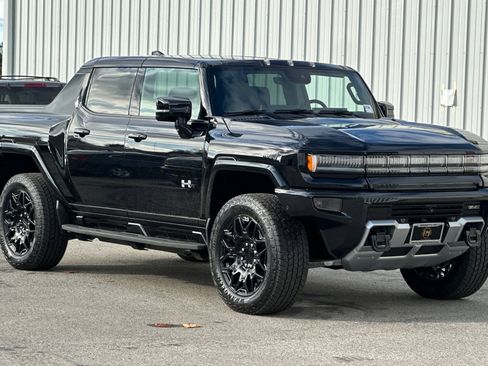 New 2025 GMC Hummer EV 2X image 9
