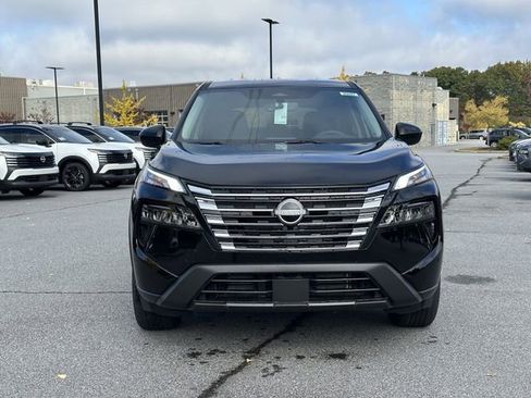 New 2026 Nissan Rogue SV FWD image 2