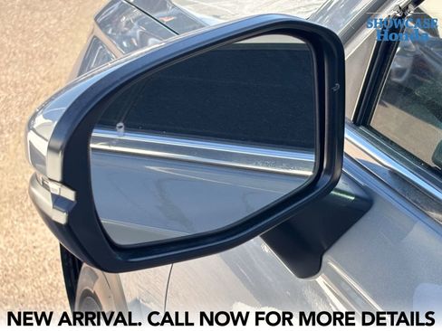 Used 2023 Honda CR-V EX image 14