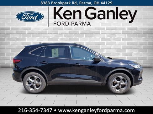 New 2026 Ford Escape ST-Line w/ Cold Weather Package AWD/4WD image 4