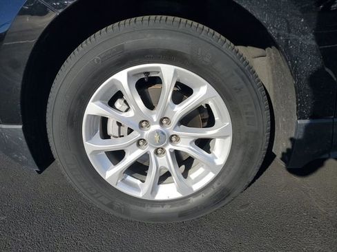 Used 2020 Chevrolet Equinox LT image 17