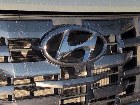 Used 2022 Hyundai Santa Cruz Limited image 12