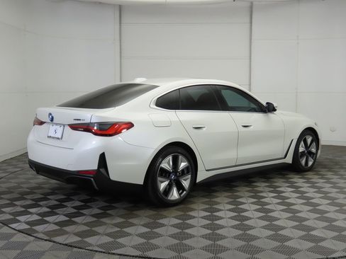 Certified 2025 BMW i4 eDrive40 w/ Premium Package image 5