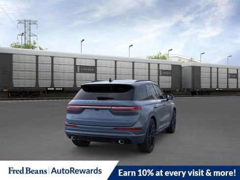 New 2026 Lincoln Corsair Premiere image 9