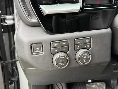 New 2026 Chevrolet Silverado 1500 RST w/ RST All Star Premium Package AWD/4WD image 16