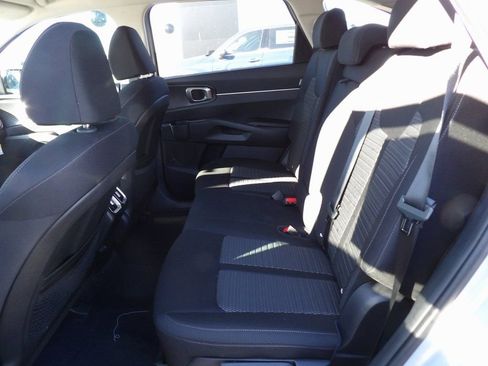 New 2026 Kia Sorento LX image 27