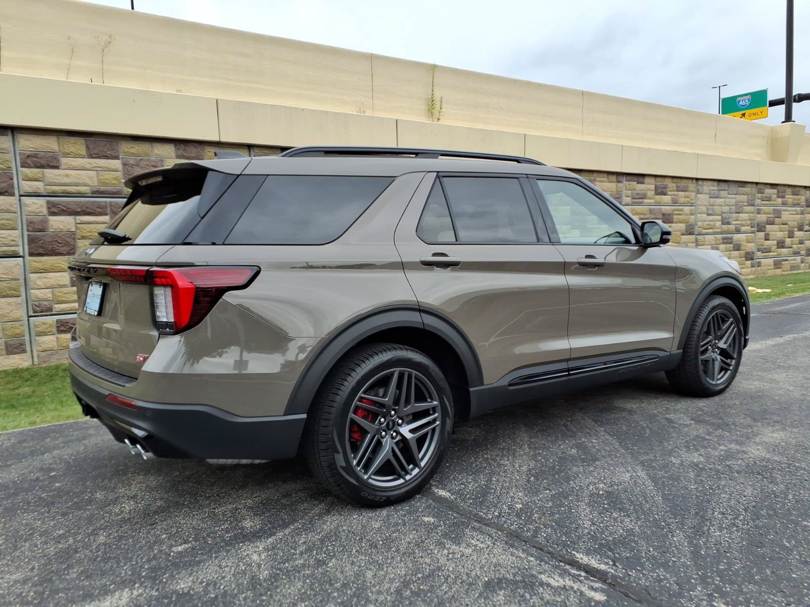 Used 2026 Ford Explorer ST w/ Sun And Sound Package AWD/4WD image 11