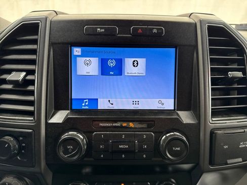 Used 2019 Ford F150 XLT w/ Trailer Tow Package image 27