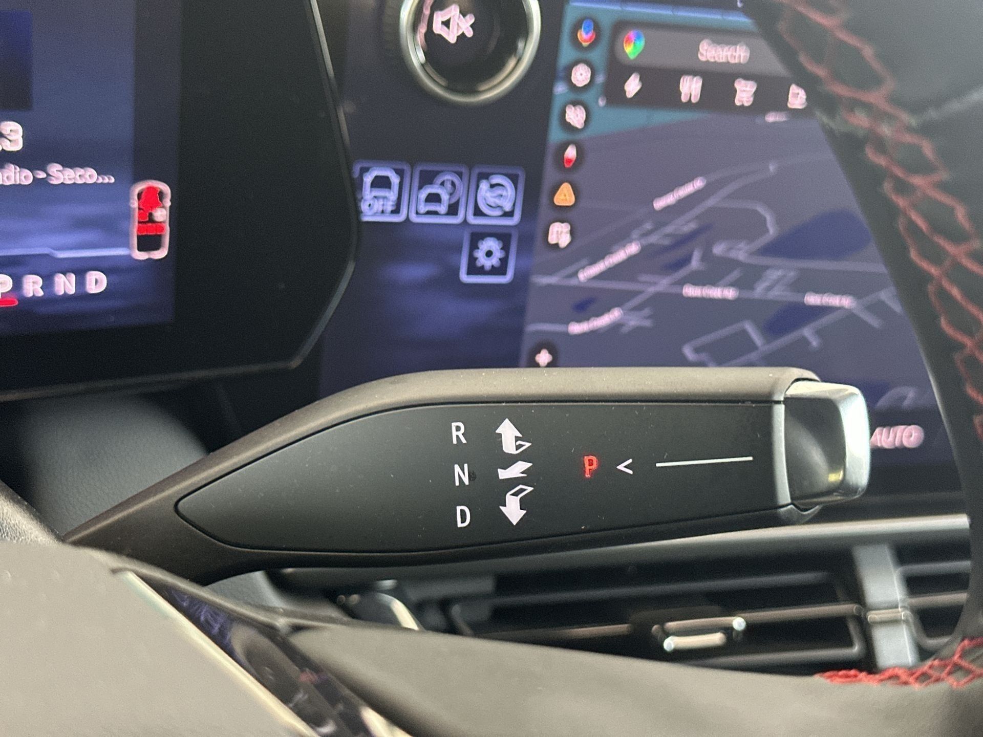 Certified 2024 Chevrolet Equinox EV RS FWD image 16