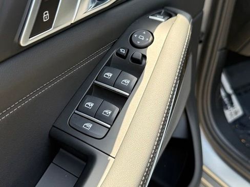 New 2026 BMW X5 M60i AWD/4WD image 16