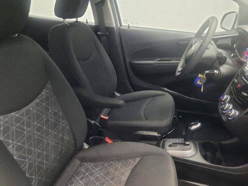 Used 2021 Chevrolet Spark LT FWD image 21