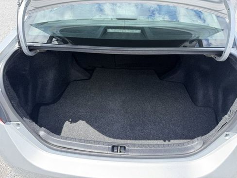 Used 2016 Toyota Corolla S FWD image 15