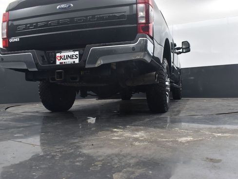 Certified 2020 Ford F350 Lariat w/ Lariat Value Package image 37