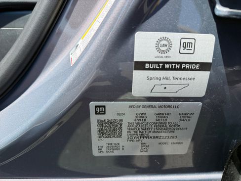 Used 2024 Cadillac Lyriq Luxury w/ LPO, Floor Liner Package RWD image 23
