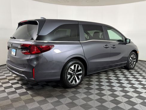 New 2026 Honda Odyssey EX-L image 7