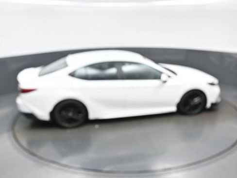 Used 2025 Toyota Camry SE w/ Convenience Package FWD image 42