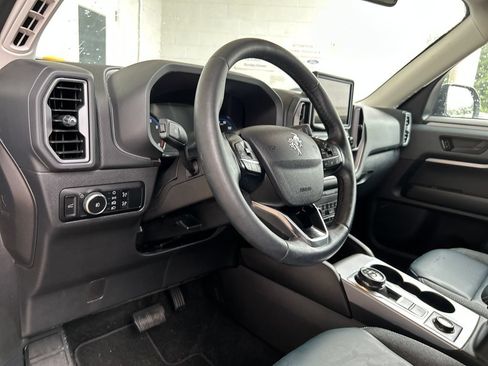 Used 2024 Ford Bronco Sport Outer Banks w/ Tech Package AWD/4WD image 10