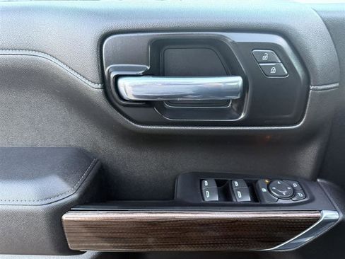 Used 2021 Chevrolet Silverado 1500 RST image 28