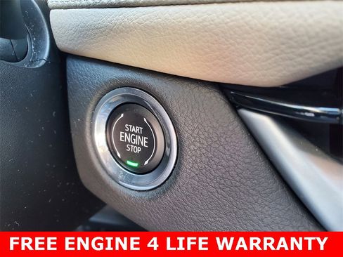 Used 2024 Cadillac XT4 Luxury w/ Cold Weather Package image 19