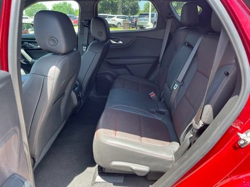 Used 2025 Chevrolet Blazer RS FWD image 31